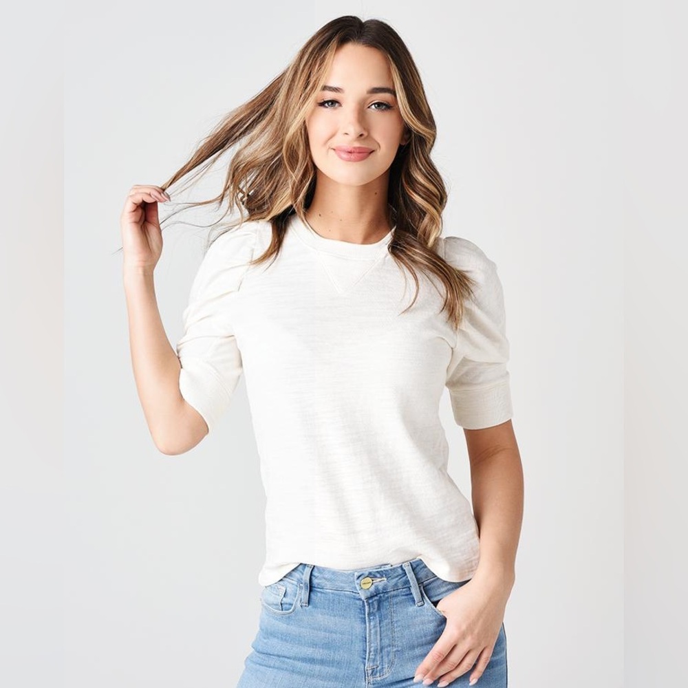 FRAME Denim Vintage Shirred Tee in vintage White Short Sleeves Crew Neck Size M